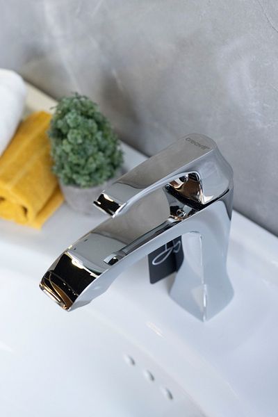 Creavit Avangart Luxury Sink Faucet Fixture AG1500