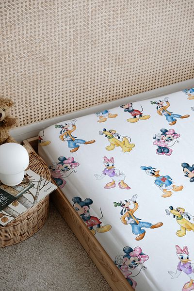 Tuğba Kuğu Cartoon Series Printed Bed Sheet - Little Mouse and Friends