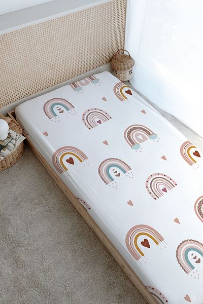 Tuğba Kuğu Printed Flat Sheet - Iconic Series - Salmon Star Rainbow