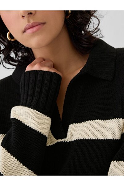 GAP Kadın Siyah Polo Yaka Crop Kazak