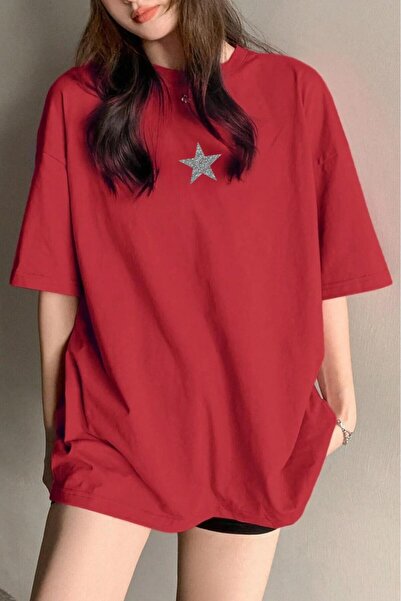 stg spor toptan giyim Women's Red Glitter Star Printed Oversize Loose Fit T-Shirt