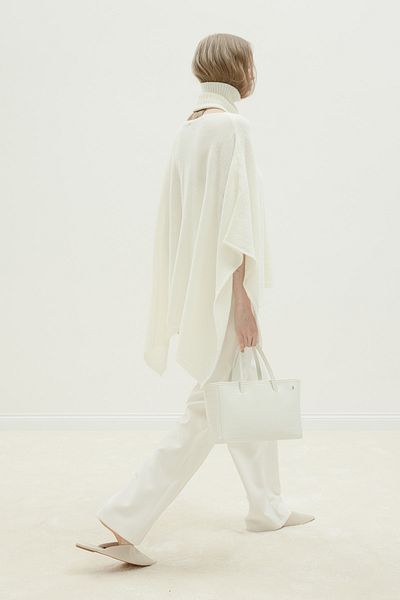 Suud Collection Ecrufarbener Strickumhang