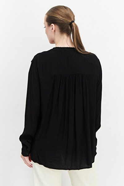 Esprit Women Split Neck Long Sleeve Textured Blouse Top, Black