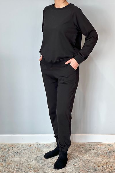 REMSA Μαύρο γυναικείο φούτερ και φούτερ - Elastic Leg 8006