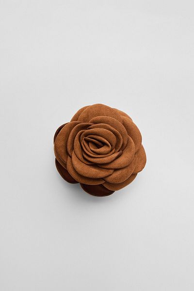 Stradivarius Maxi flower hair clip
