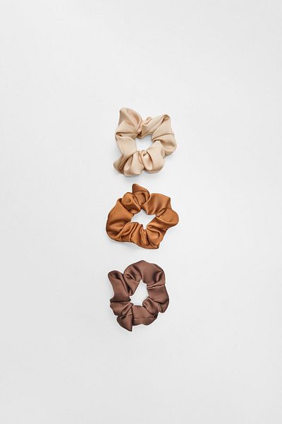 Stradivarius Set of 3 scrunchies