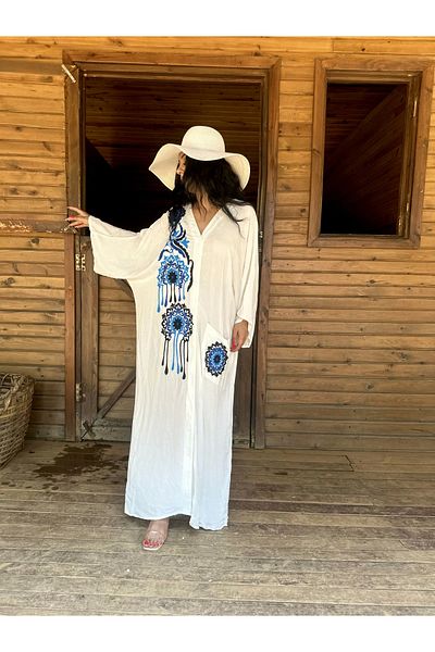 moneta boutique Rochie Camasa din Viscoza Brodata Alba - Crop oversize, cu Buzunar