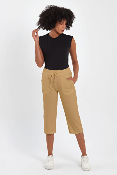 Superlife Women's Classic Pocket Waisted Elastic Shorts Spr24Ks390