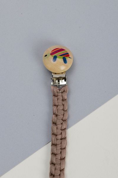 e&f Store Hand Knitted Natural Wooden Pacifier Holder - Turtle - Brown