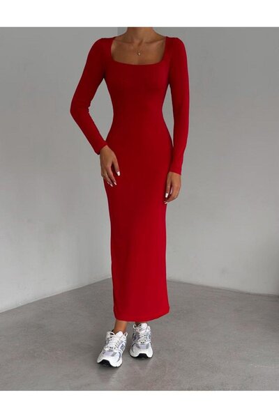 WEAR AND WEAR Kadın Kırmızı Kare Yaka Vücuda Oturan Esnek Uzun Kollu Maxi Uzu...