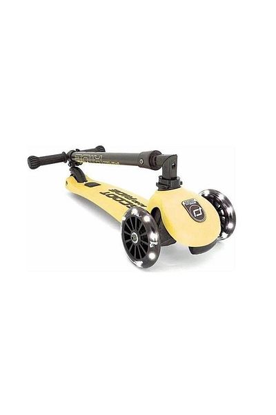 SCOOT AND RIDE Highwaykick 3 - Yellow Kids Scooter with Led Wheels 170301 -96358