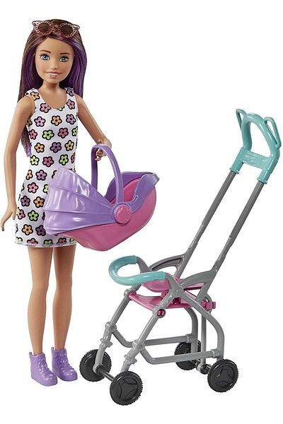 mattel مجموعة لعب دمية باربي جليسة الأطفال وإكسسواراتها Fhy97-gxt34