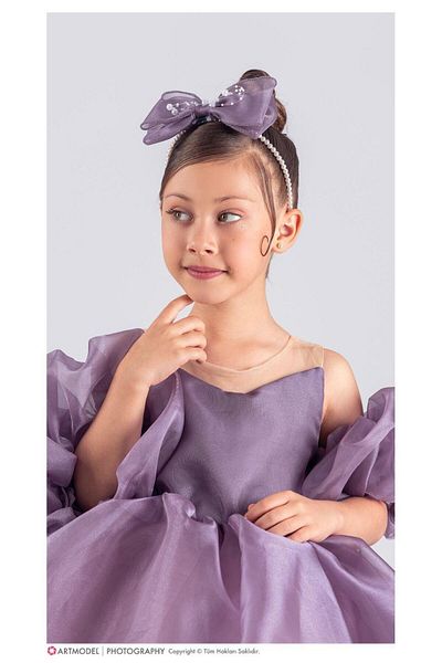 KOKOŞ BEBEK Rochie din satin 23 aprilie, inclusiv coroana