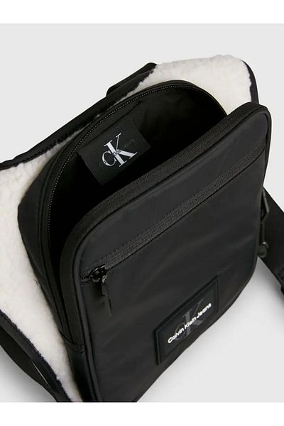 Calvin Klein Crossbody bag