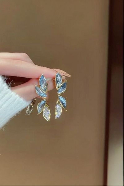sahrastyle Stylish Leaf Shaped Dangle Earrings with Brilliant Cubic Zirconia