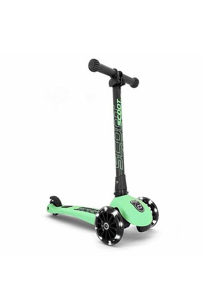 SCOOT AND RIDE Highwaykick 3 LED Wheeled Children's Scooter Kiwi170301-96359