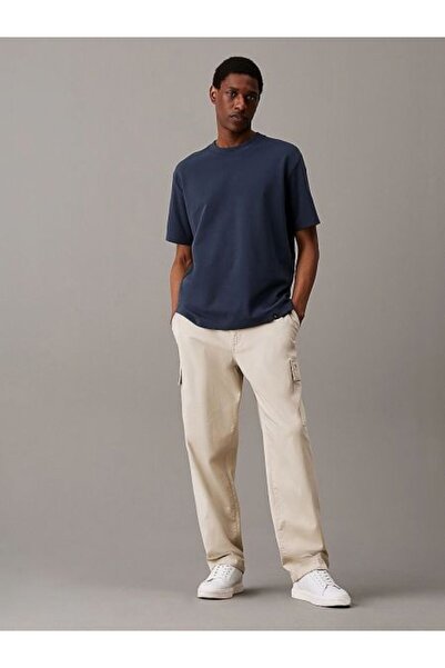 Calvin Klein Plain Cut Regular Cargo Bag