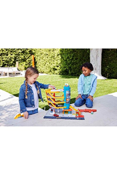 Matchbox Aksiyon Sürücüleri Şehir Maceraları Oyun Seti 1:64 ölçekli taksi tekne ve helikopter HXL47