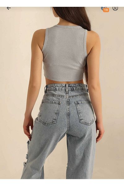 Rabi Shine Rabi Shine Crop Athlete