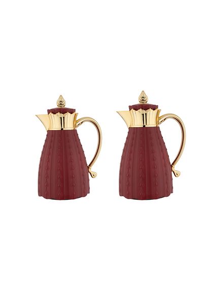 ALSAIF 2 Pieces Coffee And Tea Vacuum Flask Set Size: 0.7 1.0 L Color: Burgundy/gold