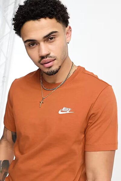 Nike Sportswear Club Tee Standard Cut Cotton Men's T-Shirt