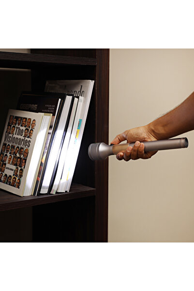 Olsenmark OMFL2786 Rechargeable LED Flashlight CREE 5W LED 4000 mtrs distance range