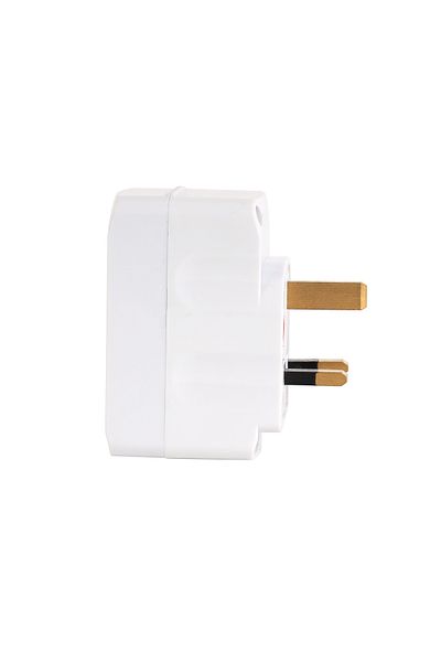 Olsenmark Universal Adaptor- OMES1889/ ABS Housing, Copper Parts and Pin
