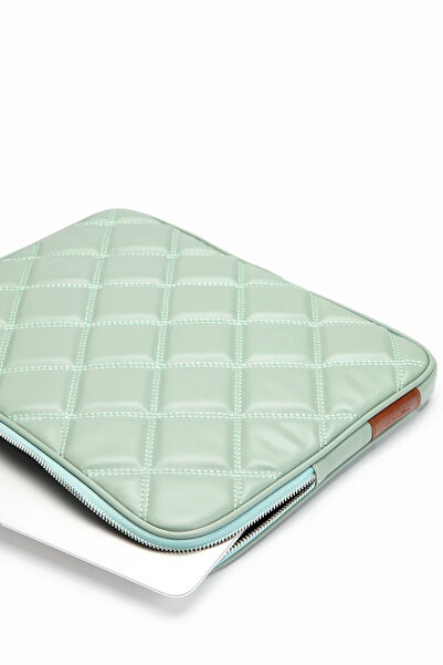 MORCA Kapitone Laptop Kılıfı 15.6 & 16 Inç Mint