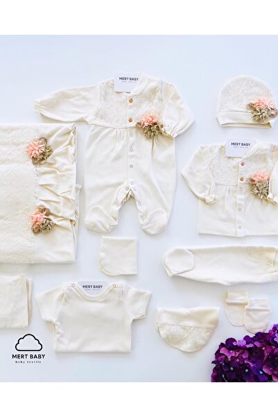 Mert Baby Çiçekli Dantelli 10'lu Hastane Seti %100 Pamuk Yenidoğan