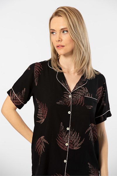 TÜREN Viscose Fabric, Shirt Collar, Women's Shorts Set, Leaf Print, Short Sleeve, Pocket