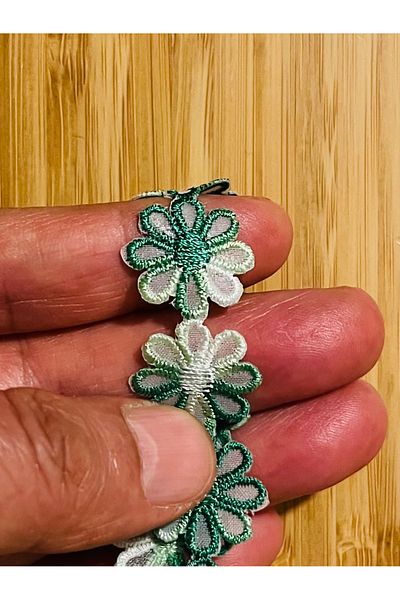 Öztürk Iron-On Daisy Decorative Strip. 20mm. Green/Gradient. 1Meter X 50Pcs