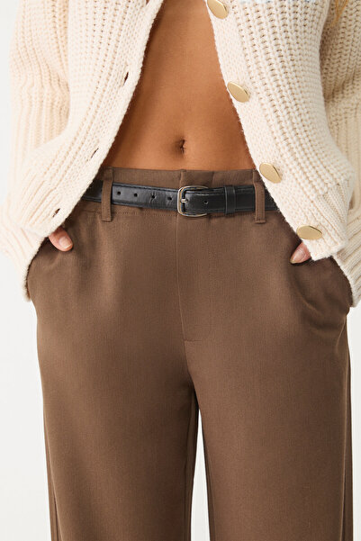 Stradivarius Flowing straight-leg smart trousers with belt