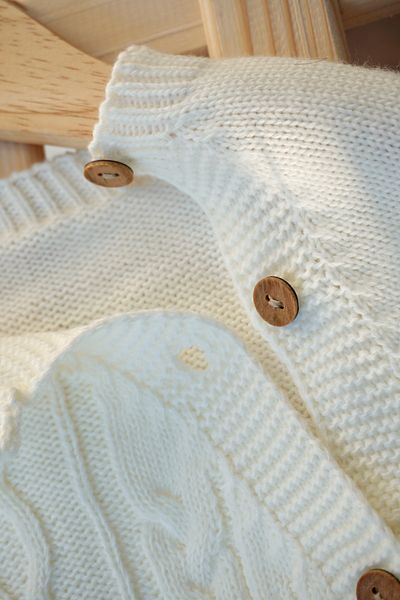 Bursa Trikomer Knitwear Knitted Side Button Crew Neck 2Pcs Fashionable Baby Set