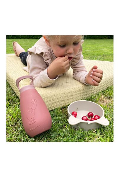 Nuuroo Pax Silicone Drinker with Straw Mahogany Pink 350 ml