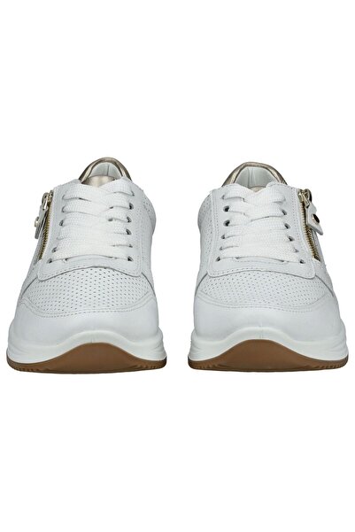 ARA Παπουτσιών