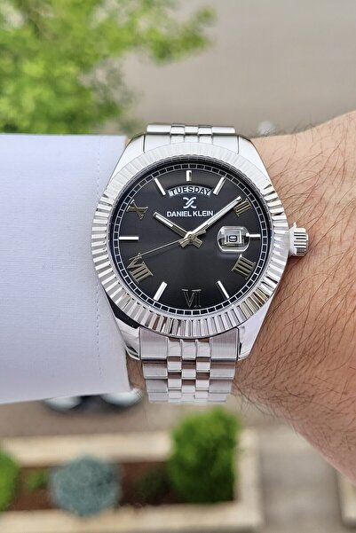 Daniel Klein Kadranı Siyah Kordonu Gri Renk 2 Yıl Garantili Erkek Kol Saati