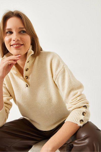 Bianco Lucci Women's Sleeve Placket Sweater 20247587