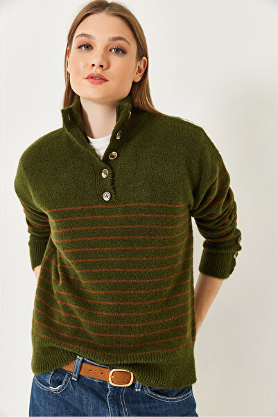 Bianco Lucci Women's Sleeve Buttoned Placket Sweater 20247584