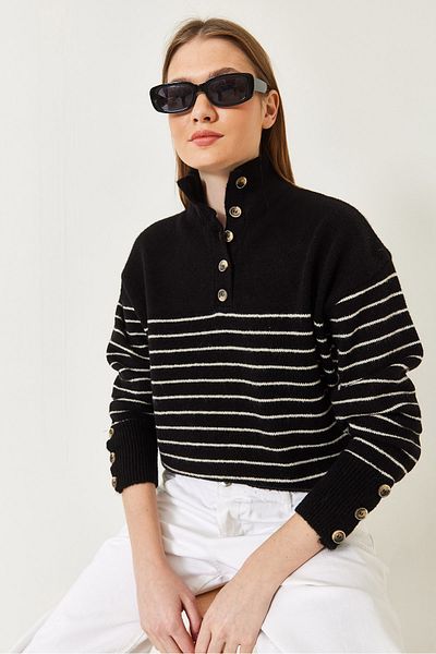 Bianco Lucci Women's Sleeve Buttoned Placket Sweater 20247584