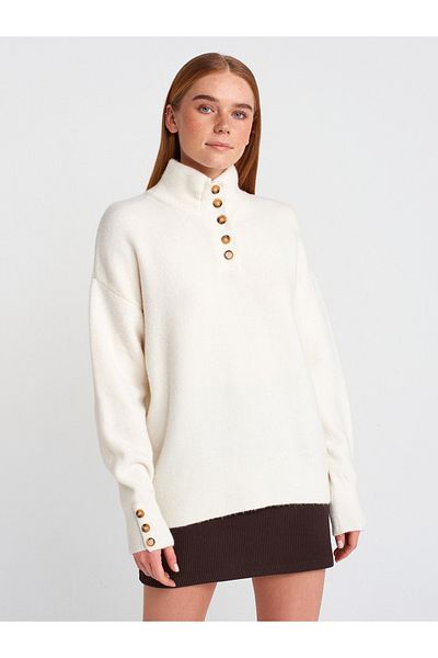 Dilvin 10700 Stand Collar Buttoned Knitwear Sweater-Ecru