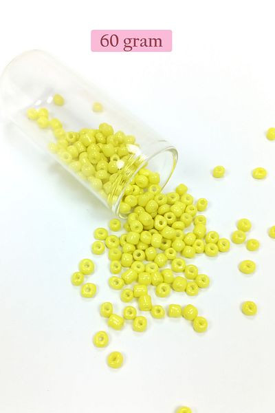 STUMBANNG Bulky Glass Sand Beads Large Size (6/0) 4 mm - 60 Grams - Yellow - Bnc126