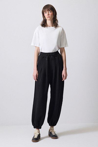 Touché Privé Elastic Leg Tracksuit