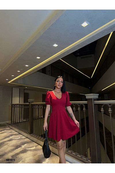 vuvutasarım Rochie mini pentru femei cu mânecă scurtă din țesătură creponată 581673