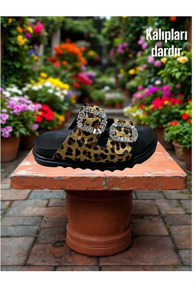 stoneclass Elegant and Modern Women's Slippers - Thick Soles