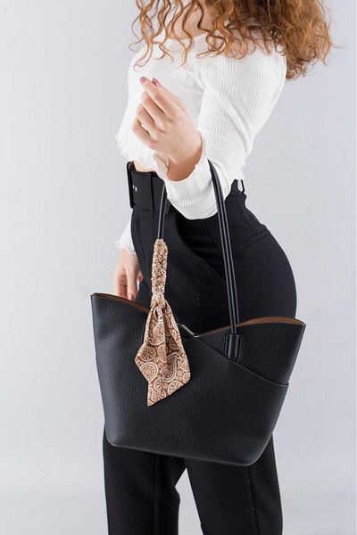 KRISTE BELL Patent Leather Black Women's Bag - 26763