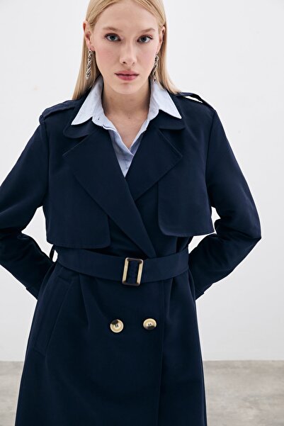 Sateen Синій тренчкот з довгим поясом