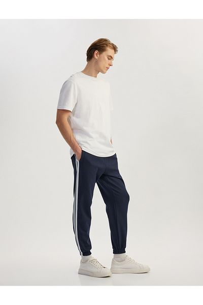 Koton Φούτερ Jogger με λεπτομέρεια από βαμβακερό μείγμα με κορδόνια στη μέση