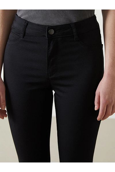 LC Waikiki Blugi LCW Black Jupiter Pantaloni Jeans pentru femei, cu croiala super skinny