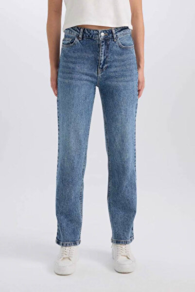 DeFacto Knöchellange Komfort-Jeans mit hoher Taille – Waschhose D8155ax24wn