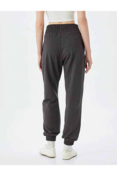 Koton Beli Lastikli Rahat Kalıp Yüksek Bel Cep Detaylı Jogger Eşofman Altı